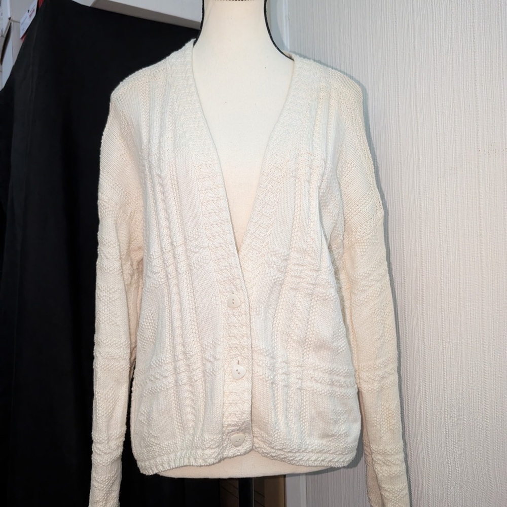 Chic Cream Women's Cardigan